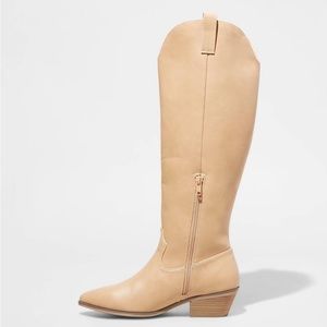 Universal Thread Tan Heeled Boots
